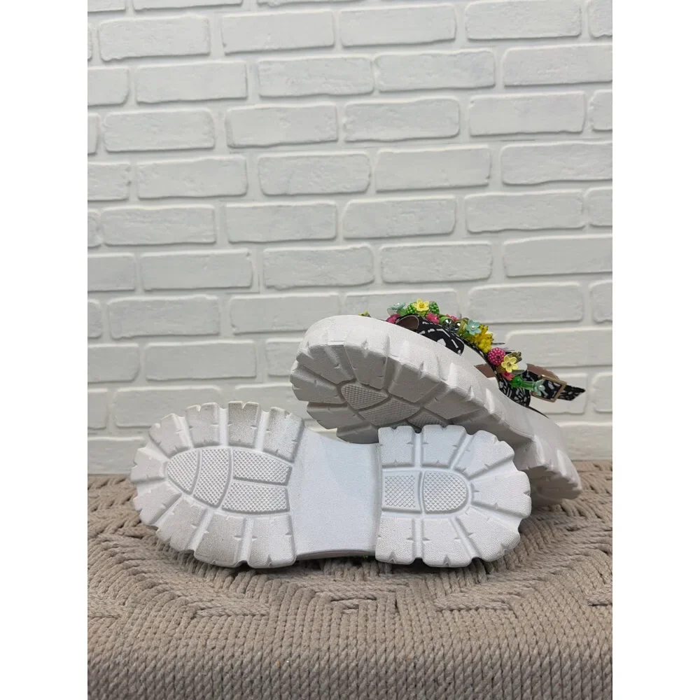 Betsey Johnson Selah Platform Sandals Black White Floral Size 7